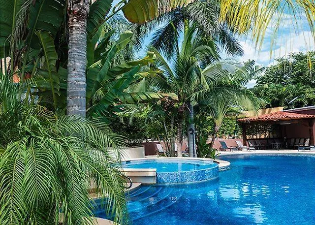 Peninsula 46 - Upscale 2bdr With Jacuzzi - - Fast Wifi - Gym *