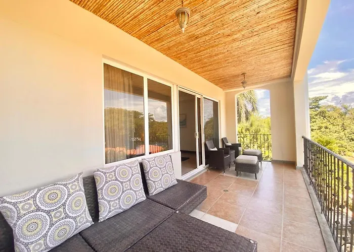 Peninsula 46 - Upscale 2bdr With Jacuzzi - - Fast Wifi - Gym * Tamarindo
